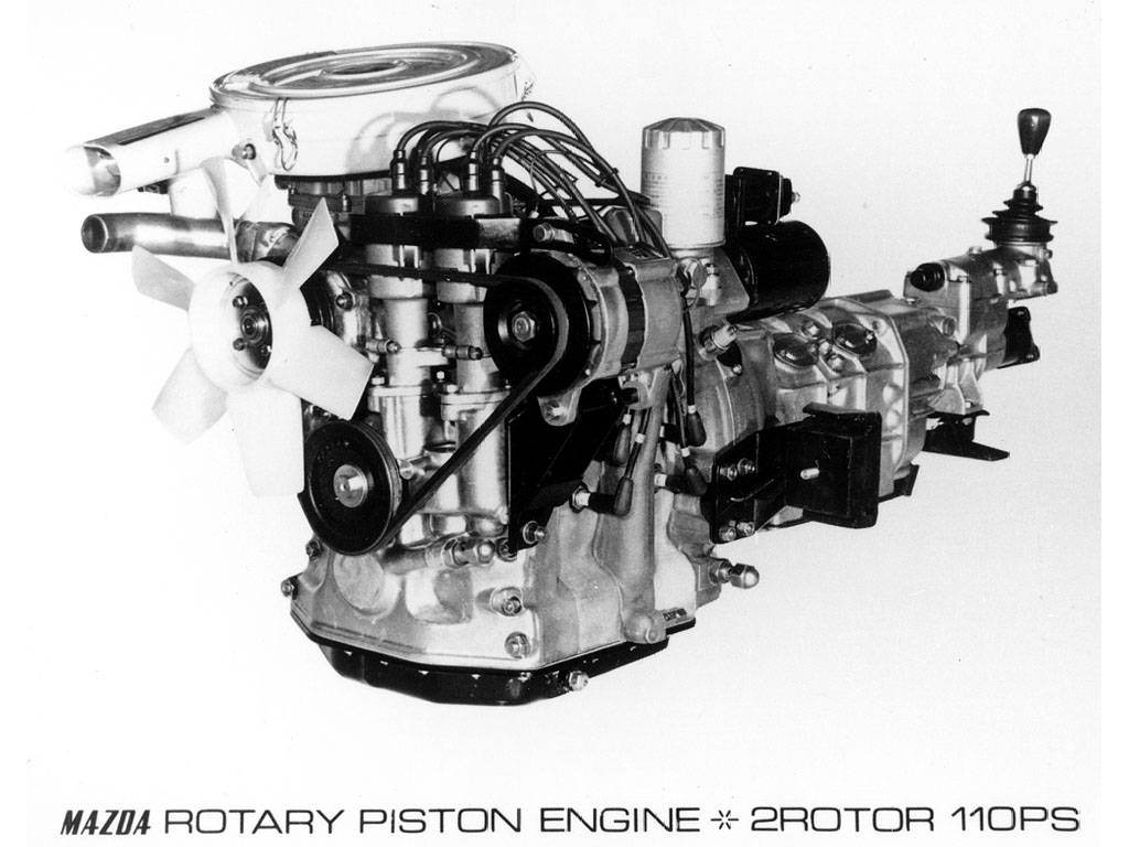 ロータリエンジン 10A 型